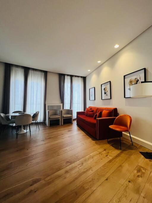 Piazza Affari Apartment - City Center Milan Bagian luar foto